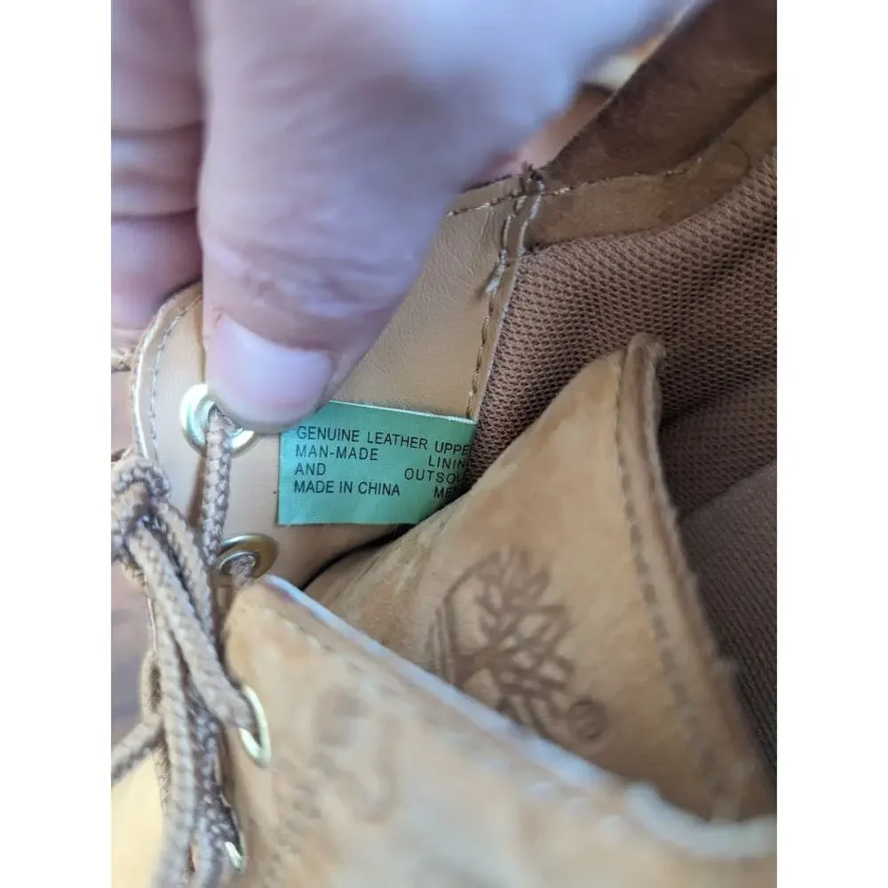 Timberland Light Brown Leather Boat Shoes with embossed logo Mens Size 10.5